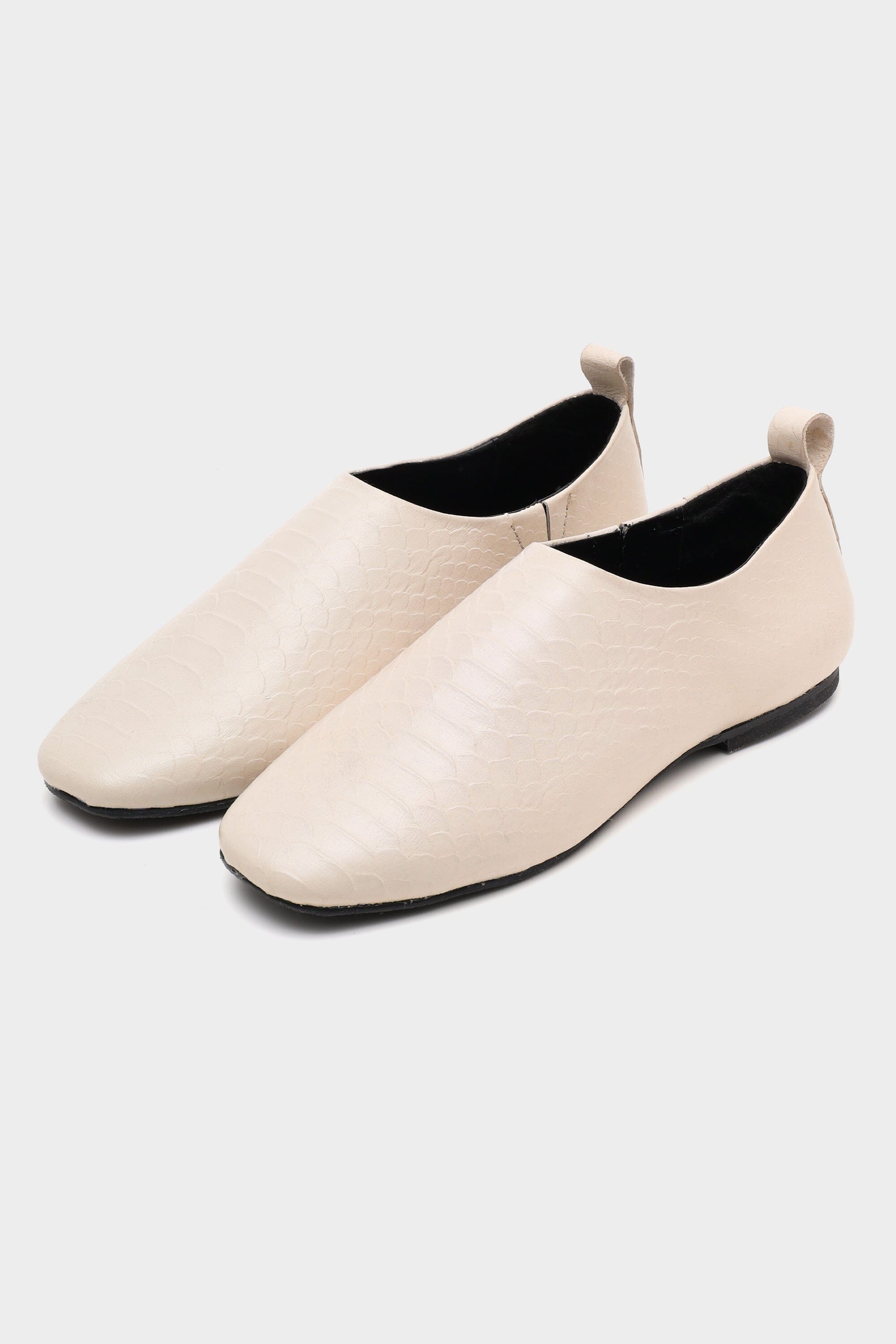 Croc Embossed City Loafer In Milk White