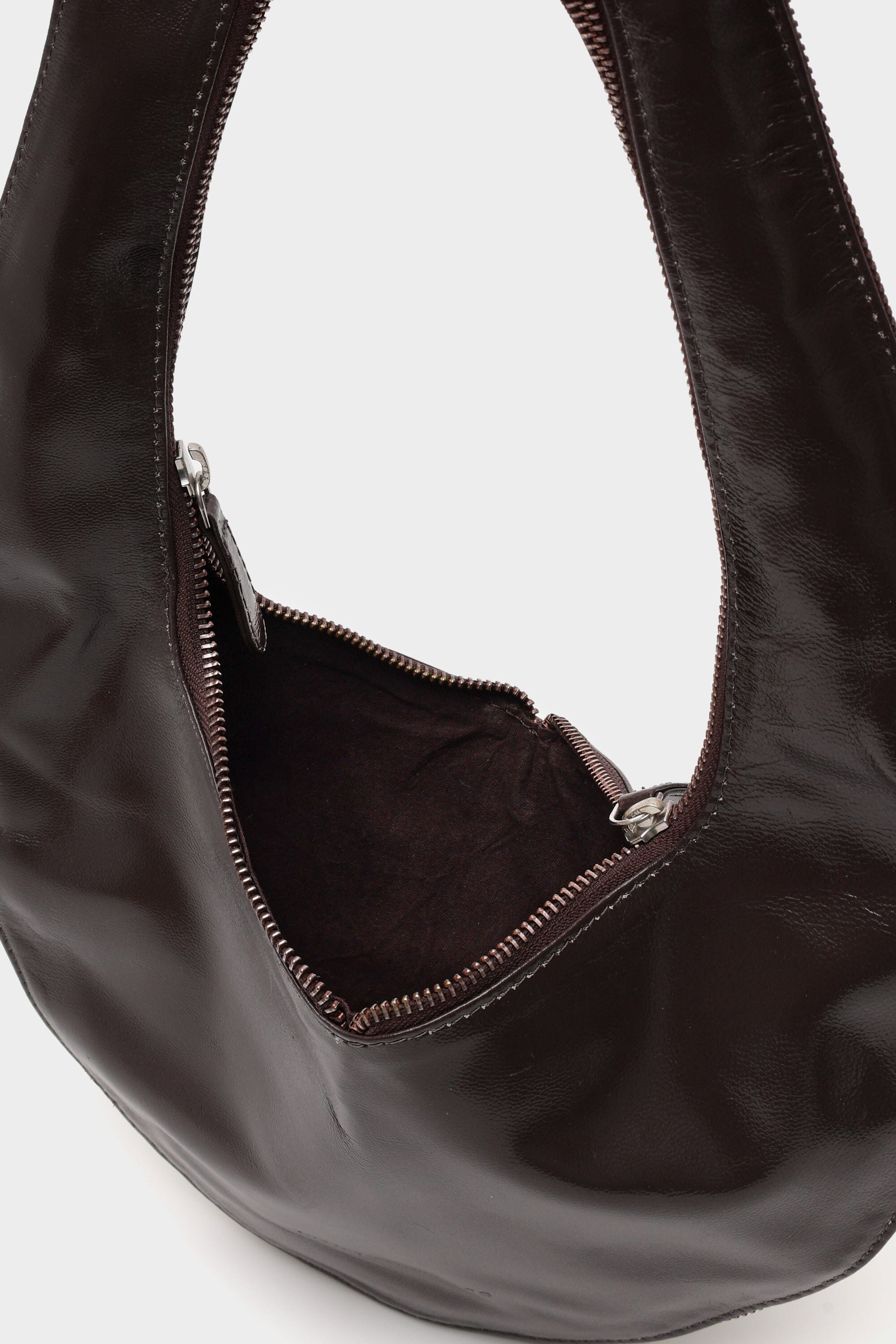 The Sloane Bag with Zipper Details in Mahogany