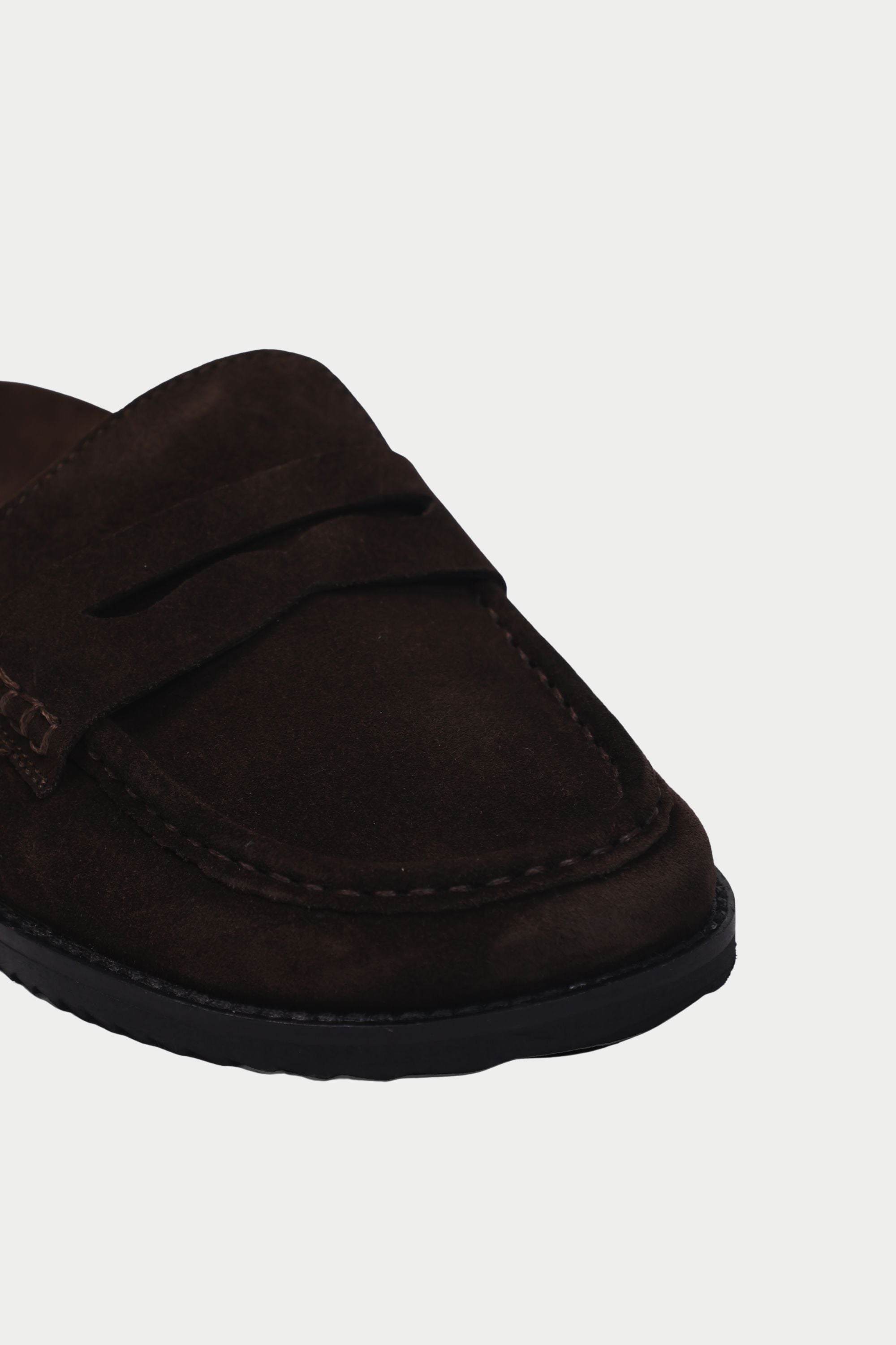 Suede Albas in Umber