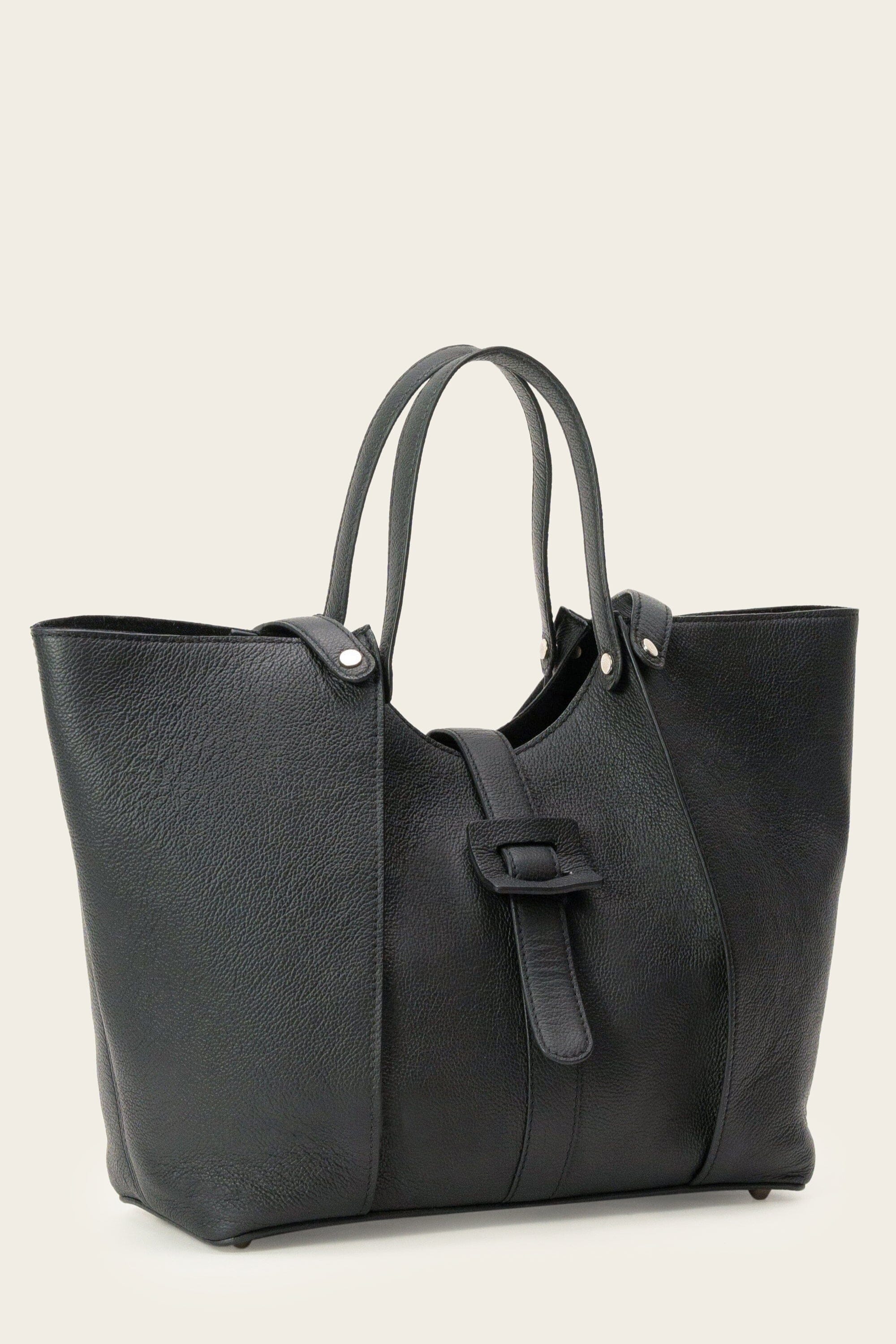 Madison Tote in Pebbled Black