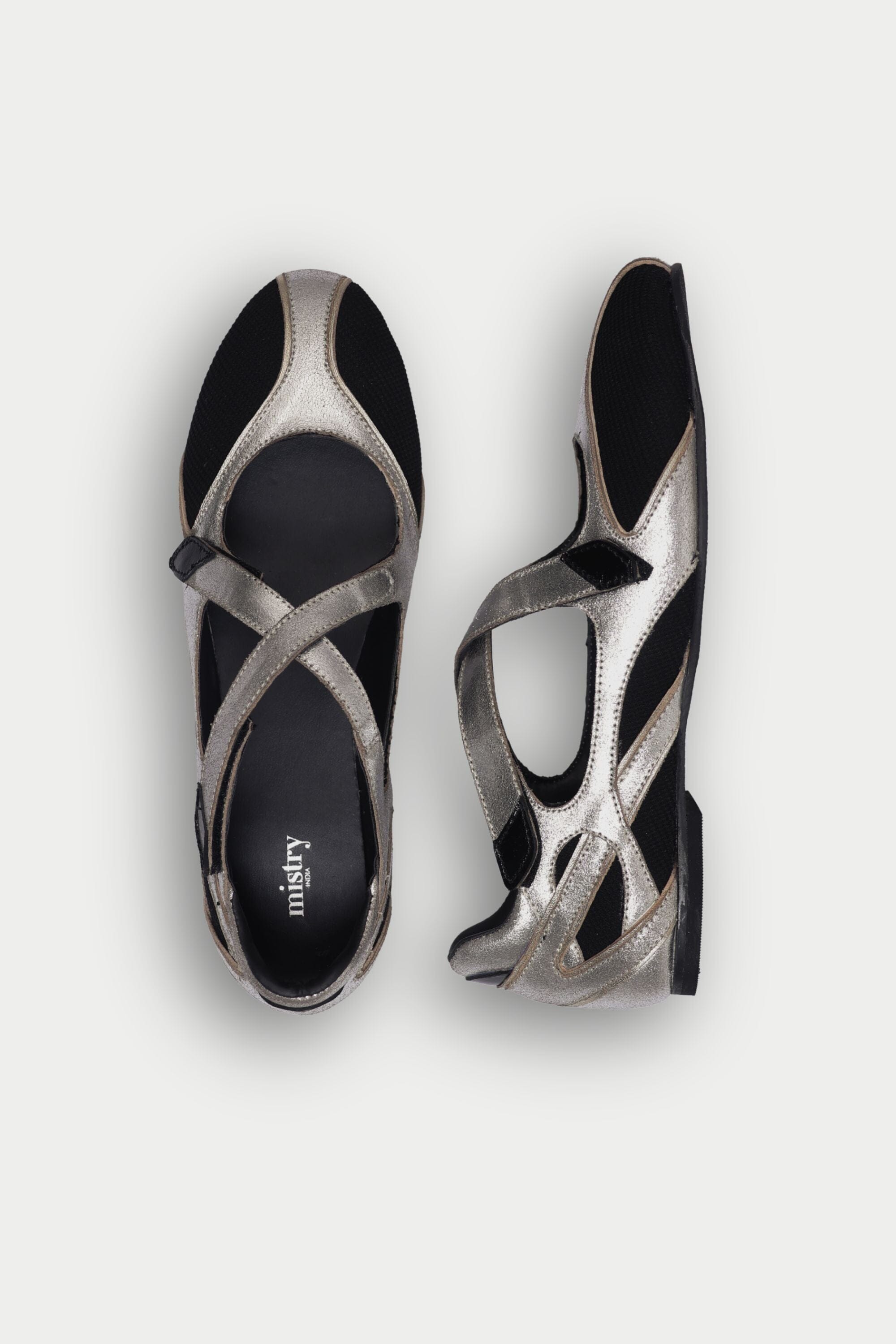 Sneakerina in Silver