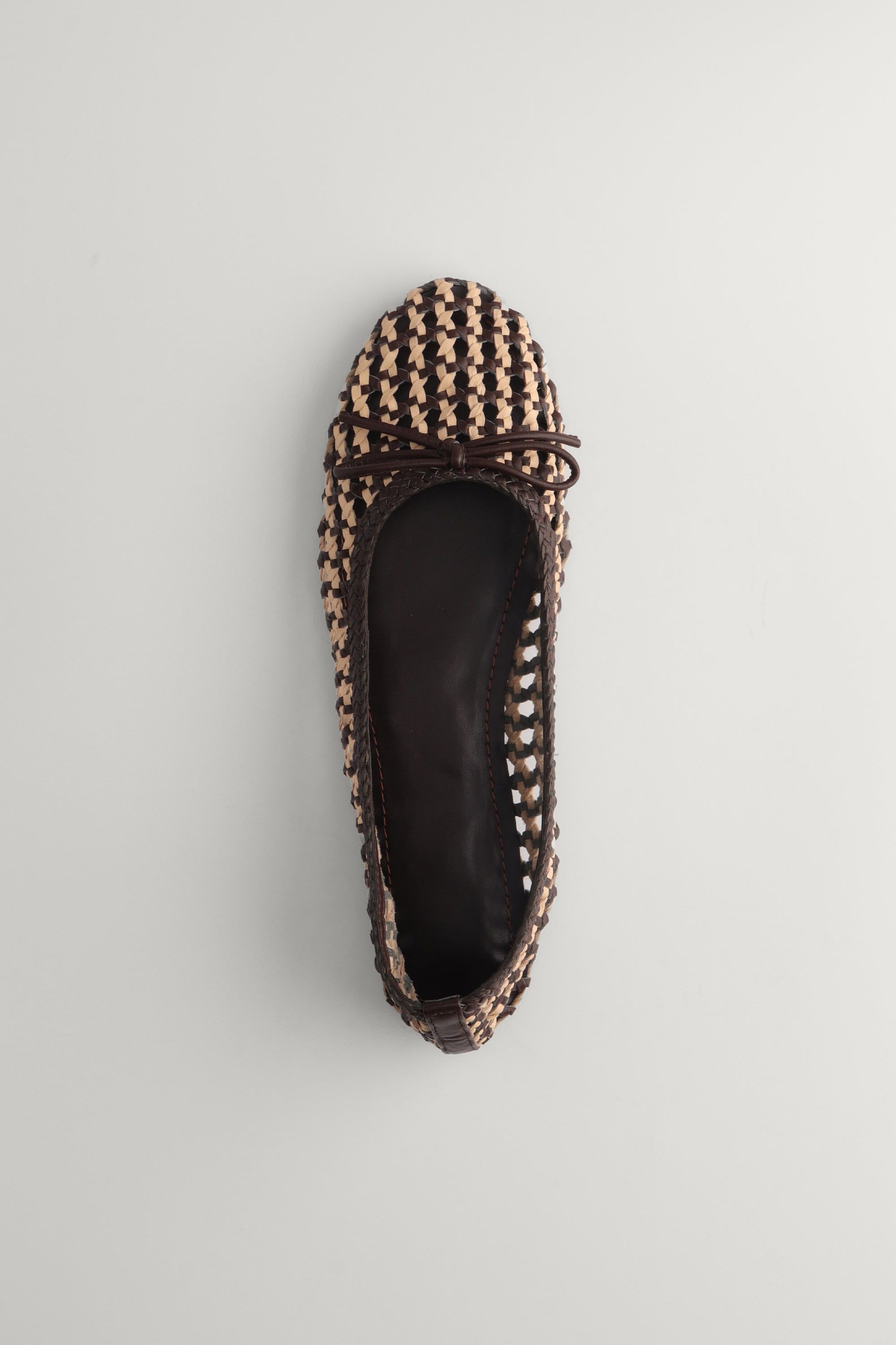 Woven Leather Ballerinas in Ecru and Brown