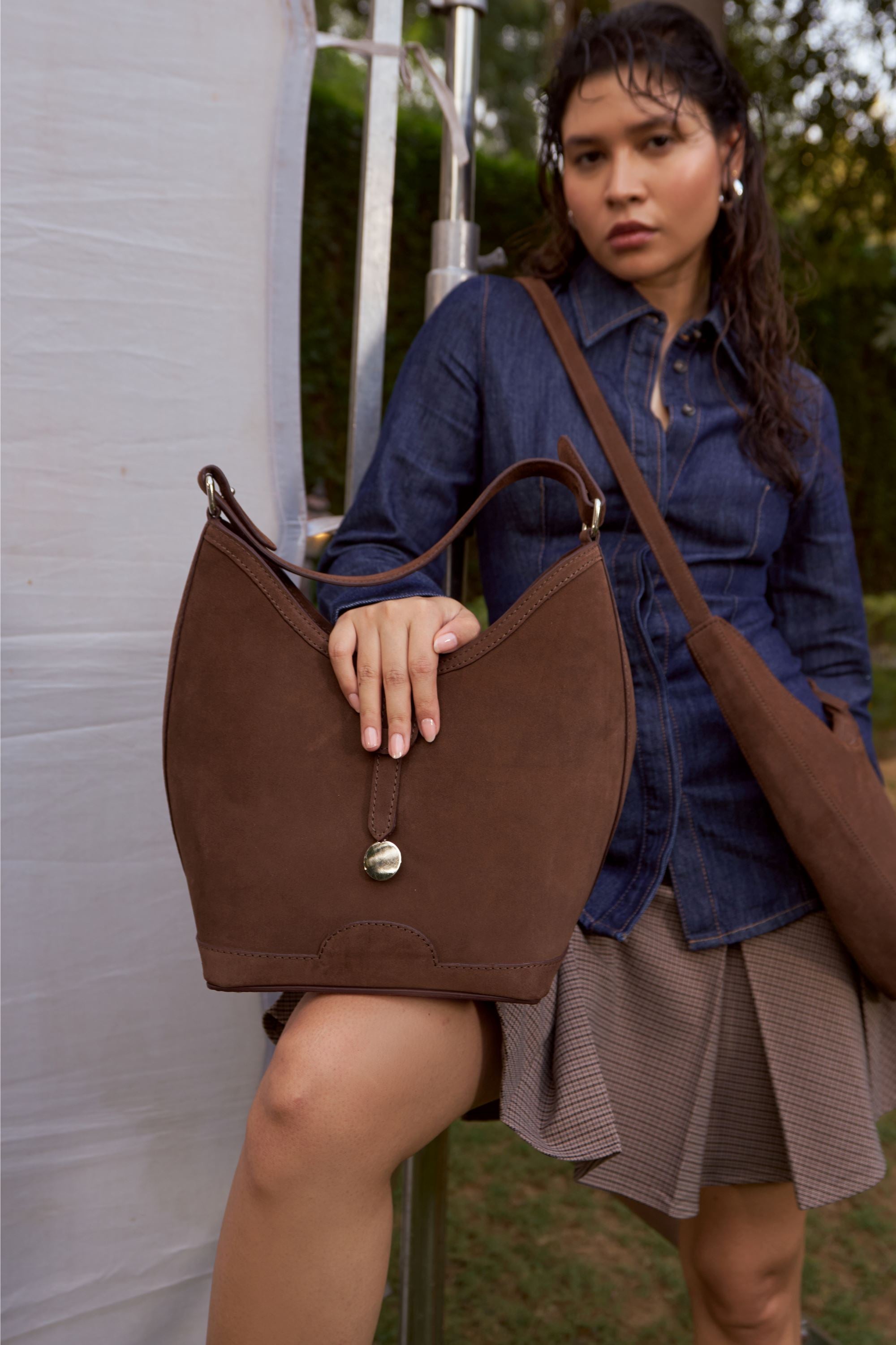 Barrel Top Handle in Brown Suede