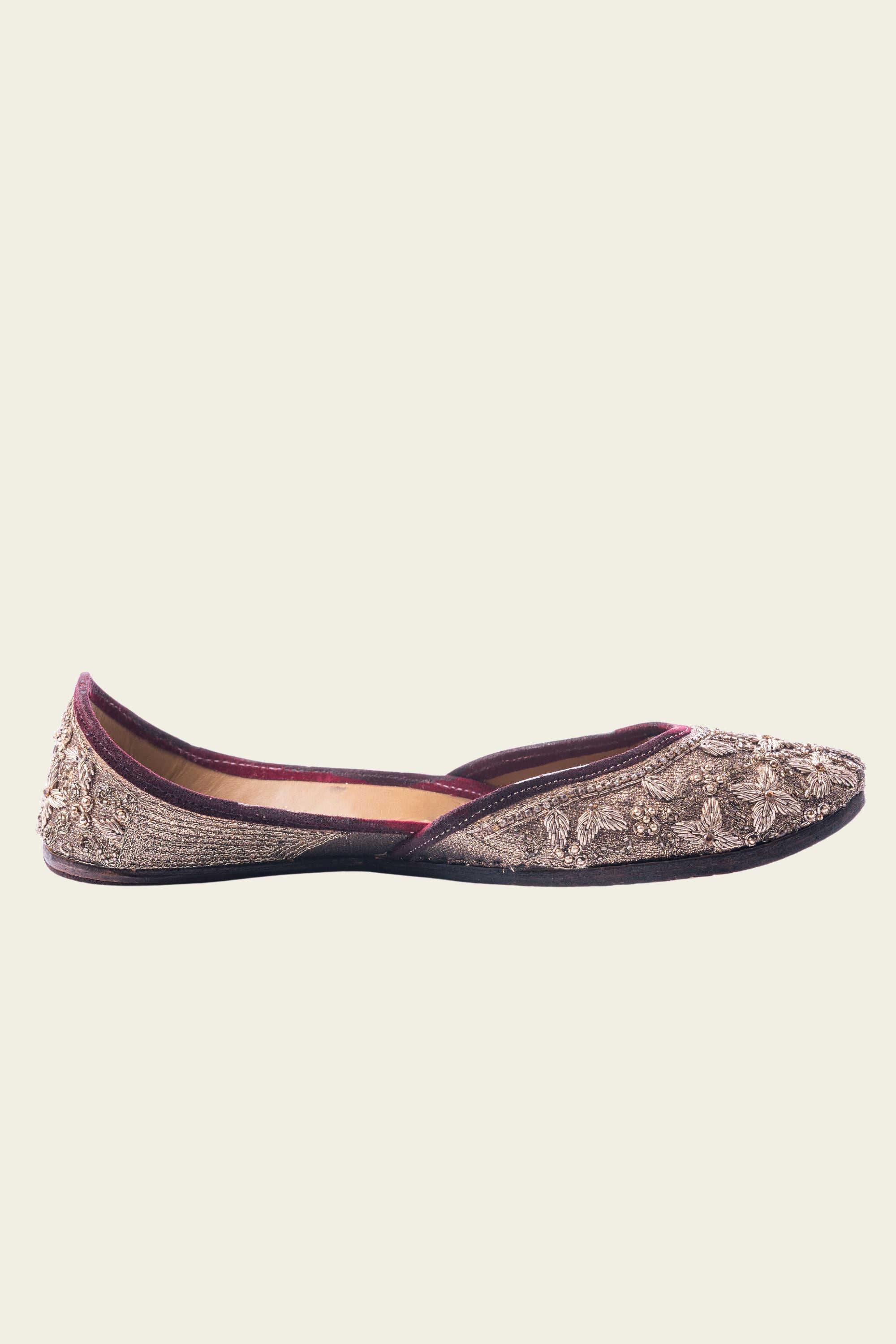 Leather Jutti with Zardozi Embroidery in Bronze