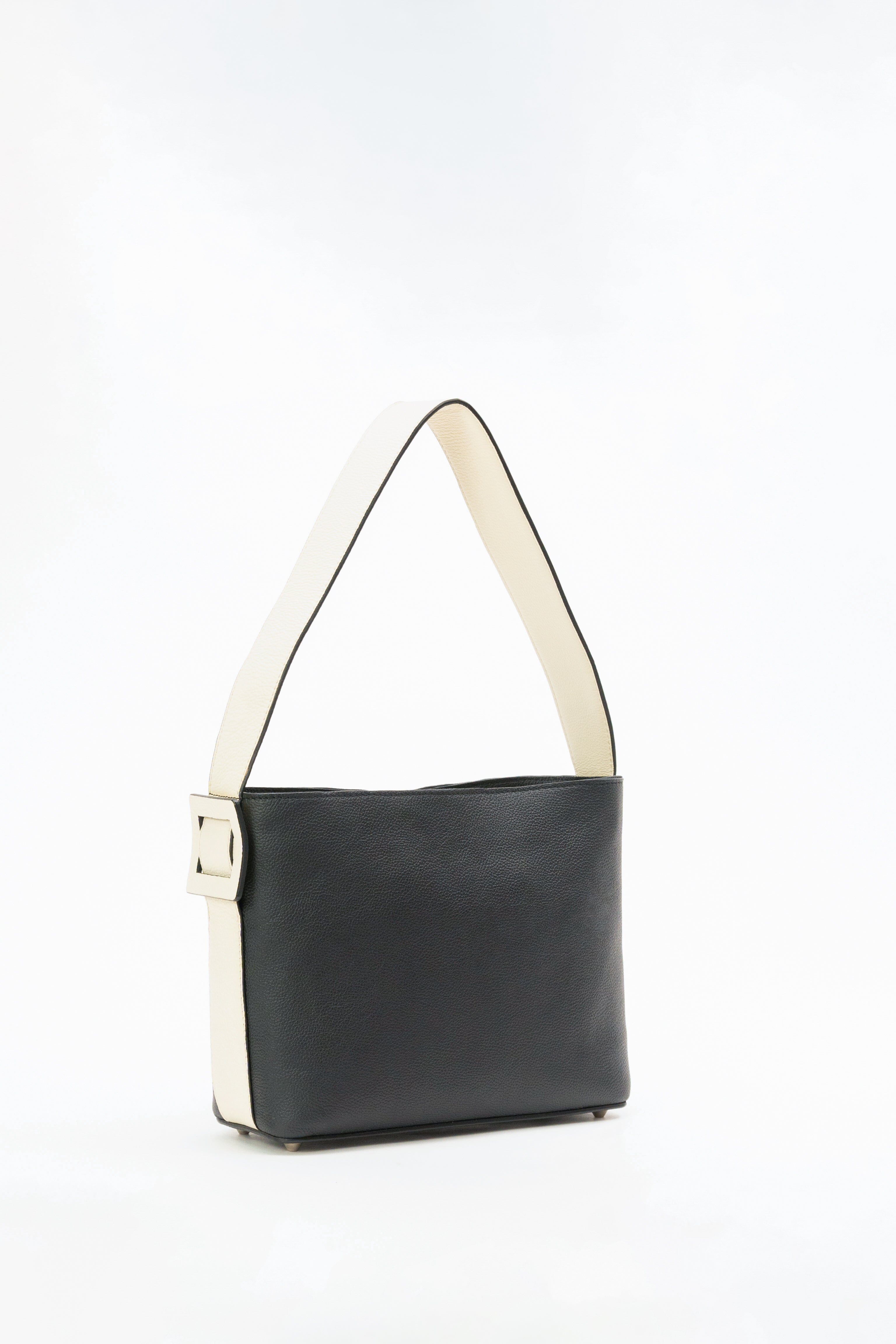 Eva Shoulder Bag in Black & White