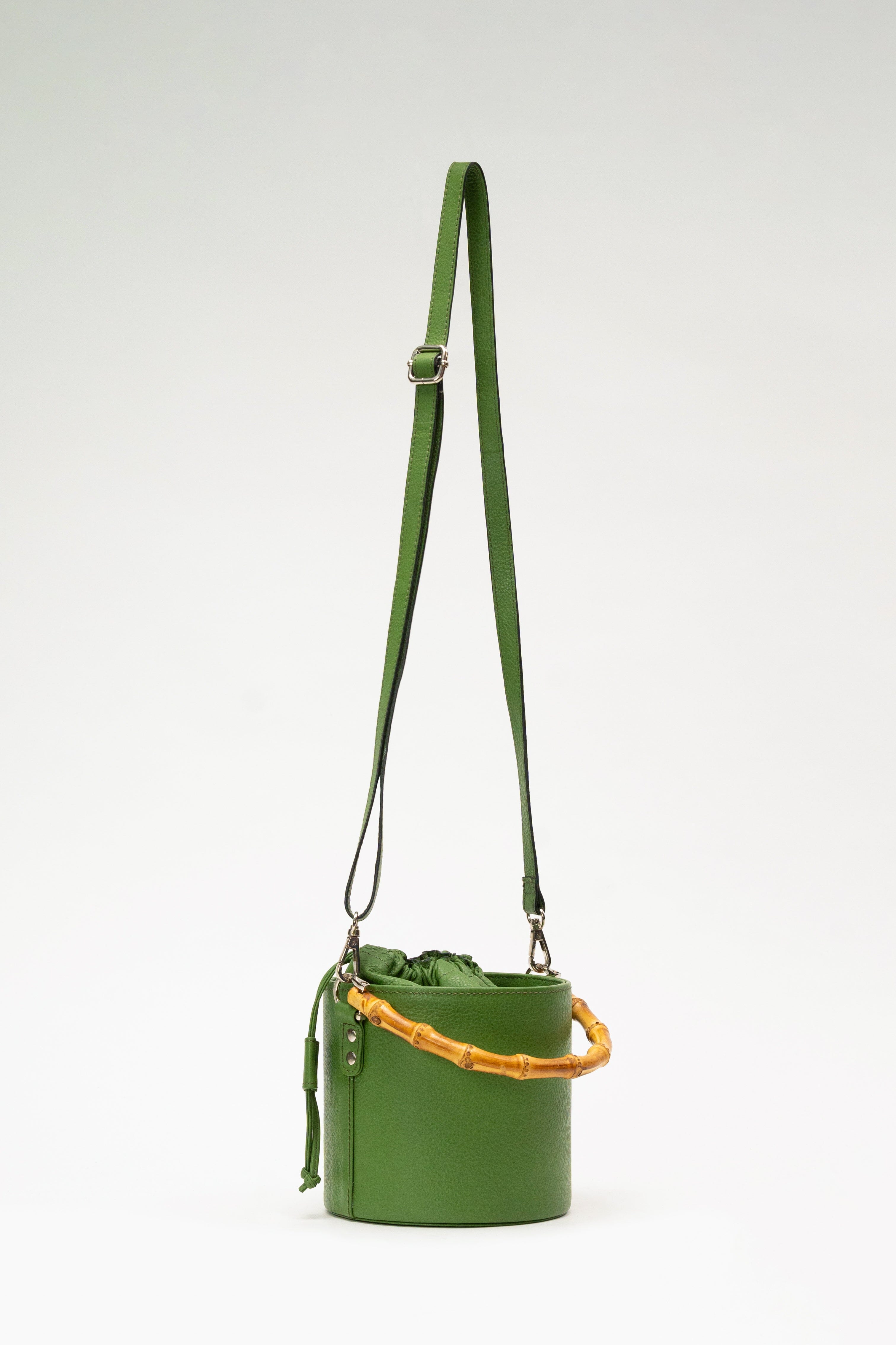 Ivy Bucket Bag in Olive