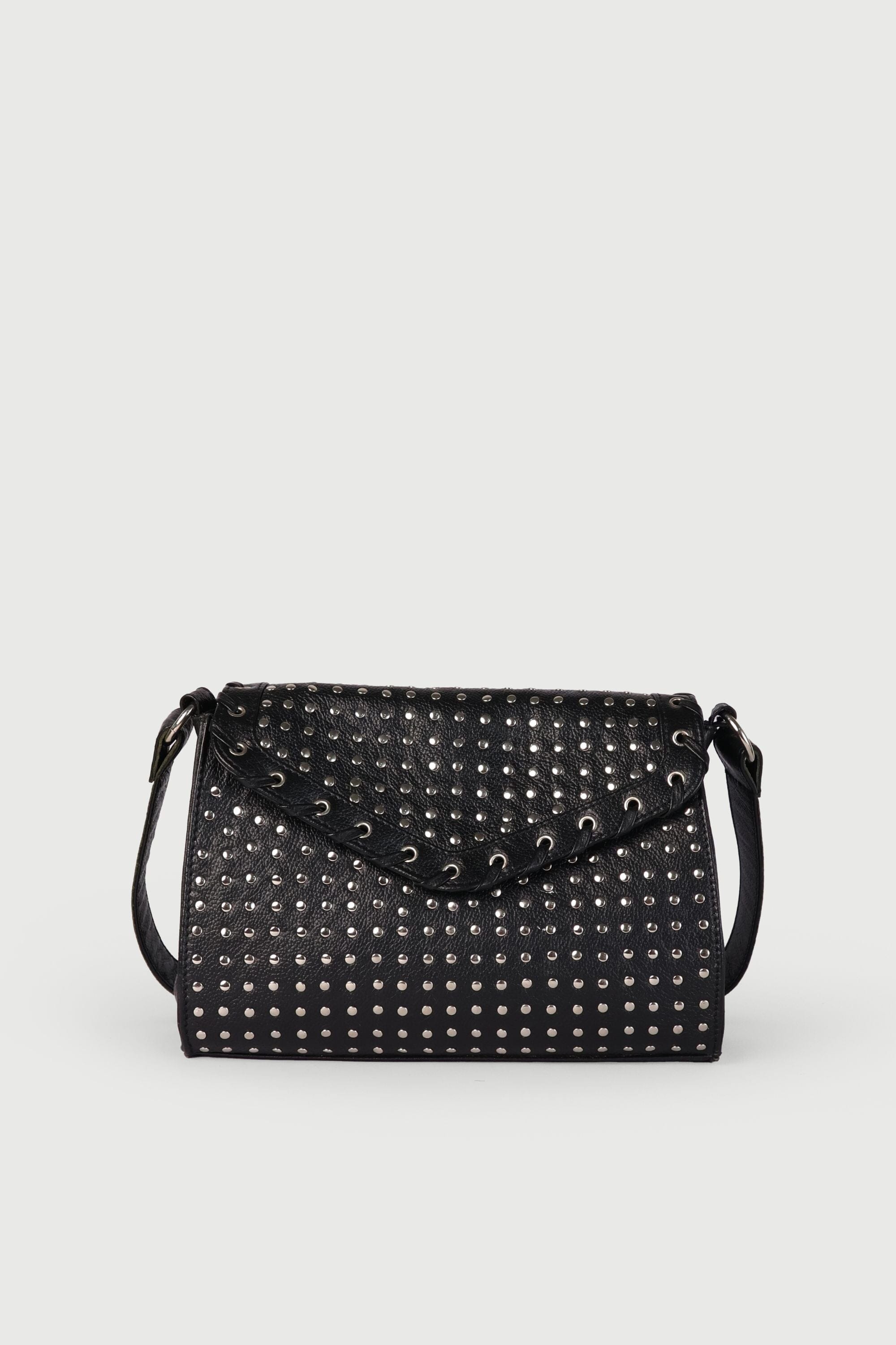 Icon Flap Bag in Black