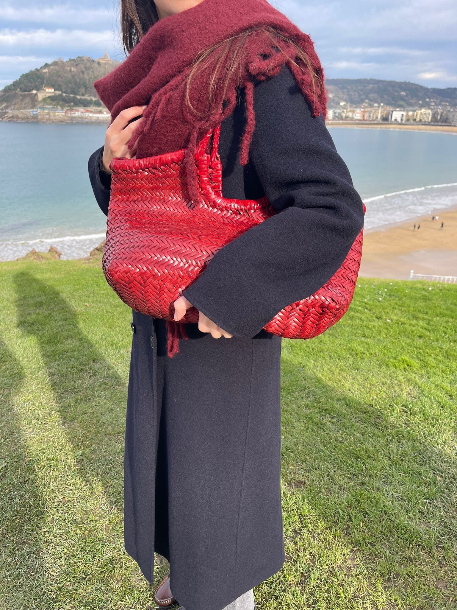 Foyer Tote in Cherry Red Size-16