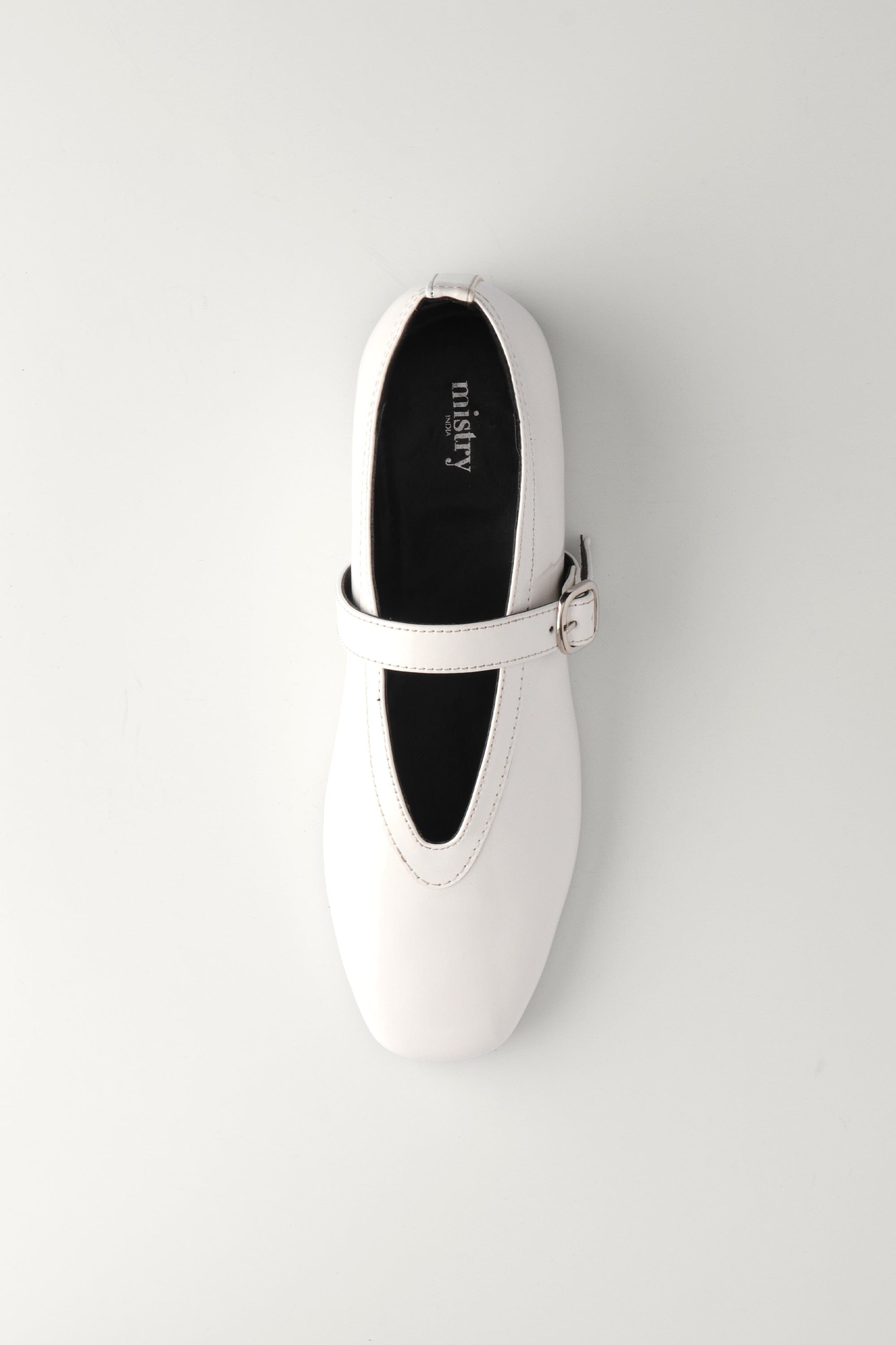 Ballet Flats in Milk White