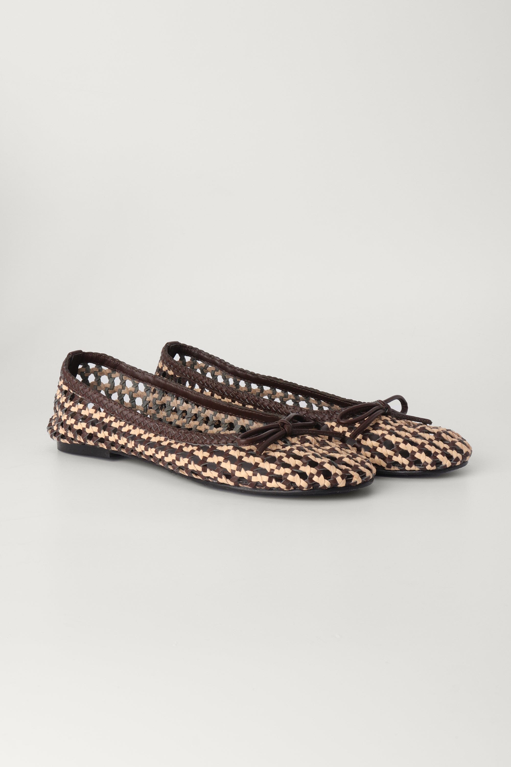 Woven Leather Ballerinas in Ecru and Brown