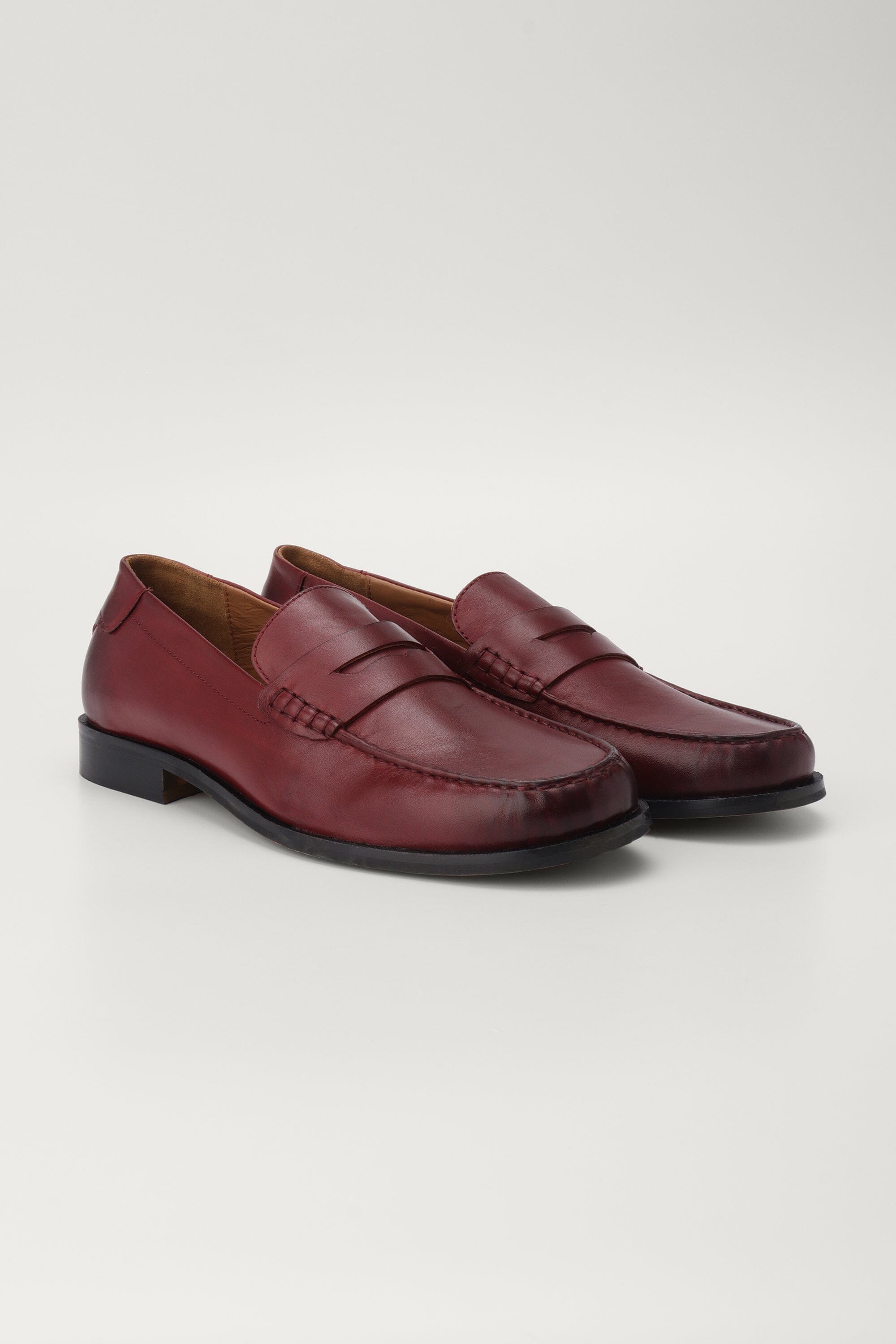 Classic Penny Cut Loafers in Boredaux